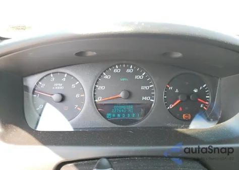 2010 Chevrolet Impala Ls z USA, uszkodzony, nr VIN 2G1WA5EK4A1120560